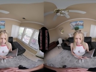 Amateur blonde teen emily austin fucked in pov