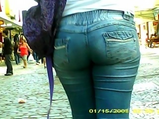 Young brazilian girl&amp;#039;s hot butt...
