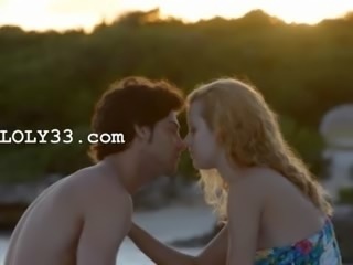 Pussy licking and copulate by the sea