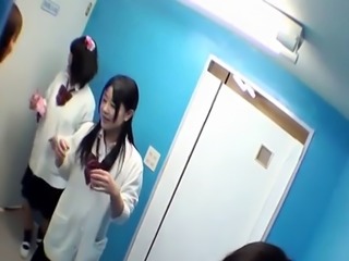 Pissing japanese teens