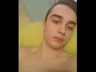 trim.FACB41FD-D00D-47FC-B6D9-FFBB7BA7DD57.MOV