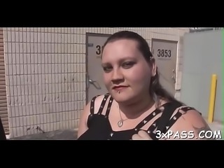 Ebon fattie is banged